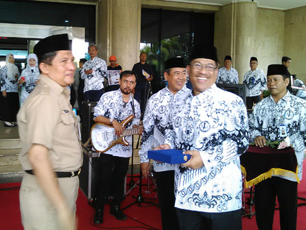 Pencarian PGRI Indragiri Hulu - Persatuan Guru Republik Indonesia Cabang Indragiri Hulu